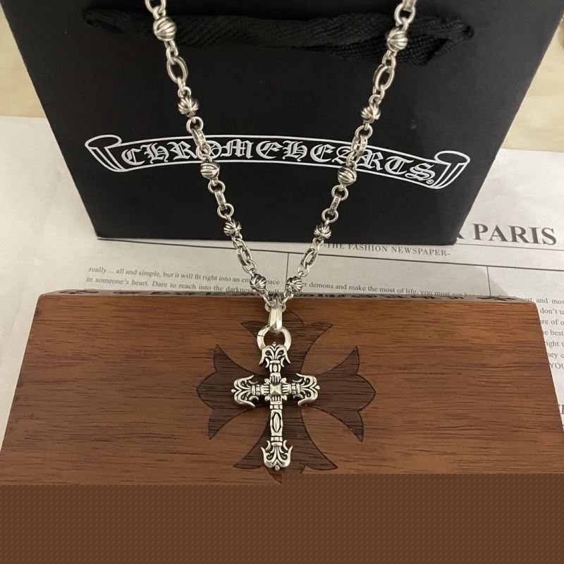 Ch**me He**ts necklaces